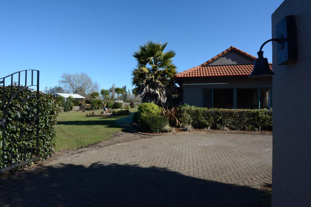 Springwaters Lodge Rotorua Luaran gambar